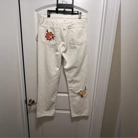 Reformation White Cynthia Straight Leg Mid Rise Denim Jeans - Picture 7 of 7